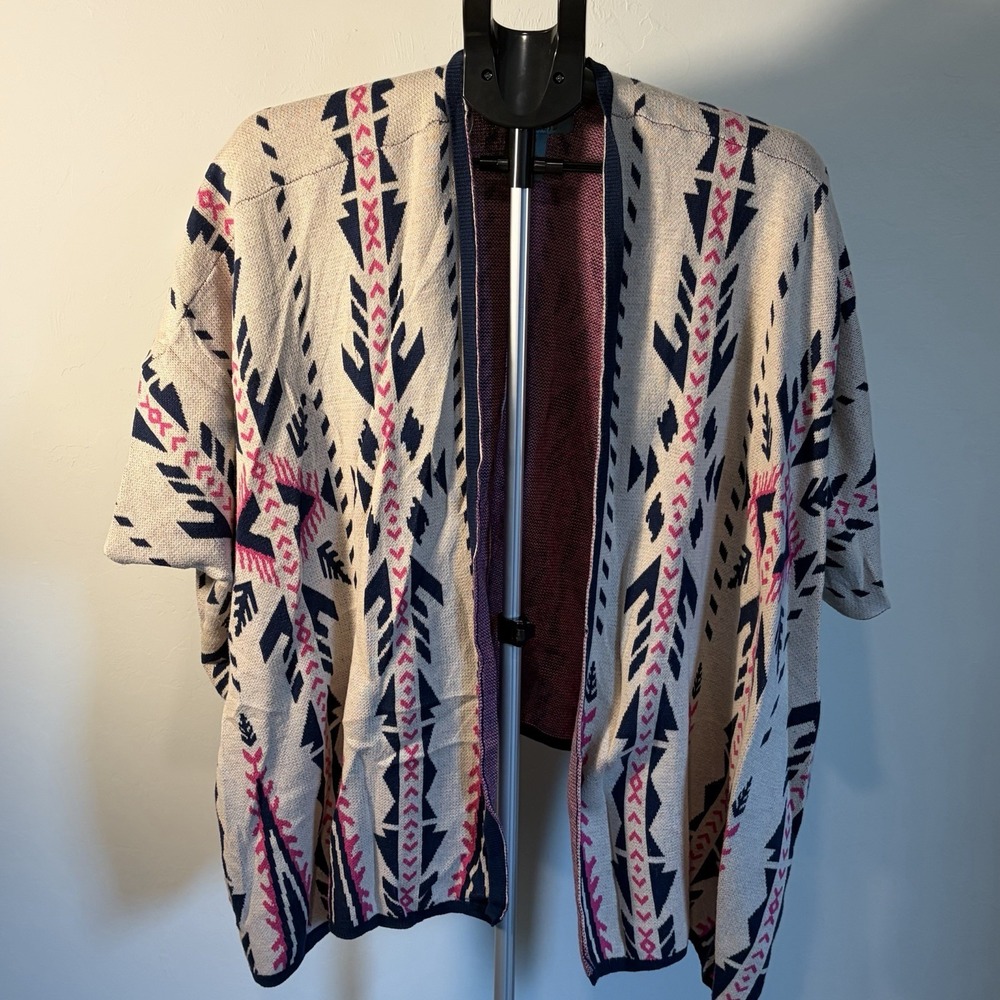 Flying Tomato Boho Aztec Sweater Kimono Size Small Tan Navy Hot Pink Southwest